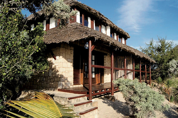 Madagaskar Le Paradisier Hotel Unterkunft Ifaty Sandstrand Tulear 